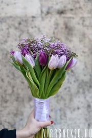 Orgona tulipánnal - az igazi tavaszi virágcsokor - viragneked.hu